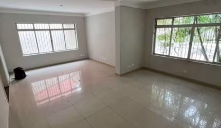 Jabaquara Sobrado 200M², 3 dormitórios, 1 suíte, 4 vagas a 10 minutos da estação do metro Jabaquara !!!