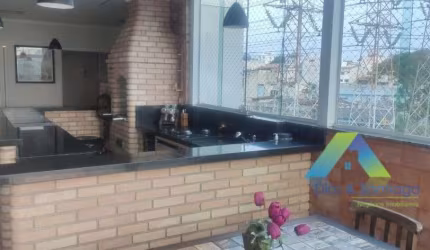 Santo André Cobertura 176M²,  3 dormitórios, sendo 1 reversível, 1 suíte, 2 vagas, espaço gourmet, ótima localização e valor !!!