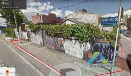 TERRENO COM 204M²  AV. TANCREDO NEVES
