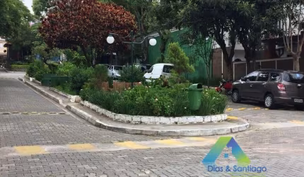 Sobrado com 4 dormitórios à venda, 200 m² por R$ 859.000,00 - Vila das Mercês - São Paulo/SP