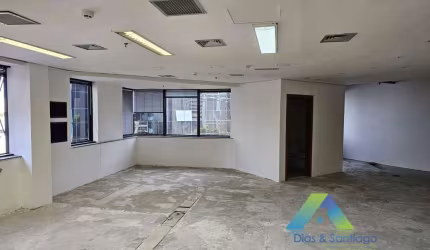 Sala comercial com 9 vagas em Vila Olímpia, São Paulo/SP