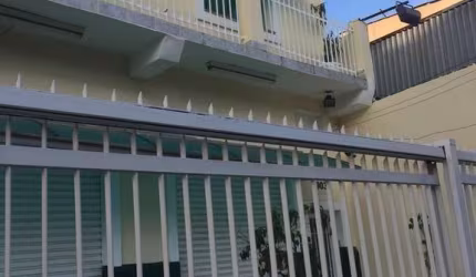 Prédio Comercial com 600m² em 3 pavimentos na área nobre e plana na Vila das Mercês/Ipiranga.