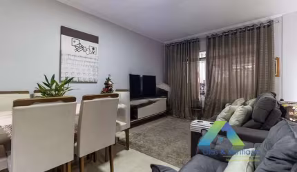 Sobrado à venda com 3 dormitórios e 2 vagas na Vila das Mercês/SP!
