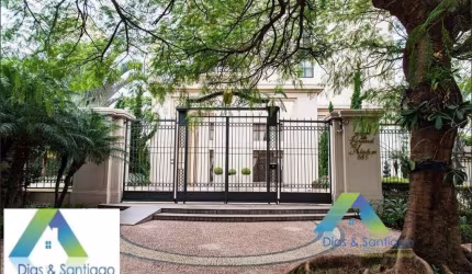 Apartamento alto padrão em 230m² sendo uma unidade por andar com 4 suítes, 4 vagas de garagem em localização privilegiada a 650mts Metrô Chácara Klabin