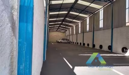 Galpão com escritório de 400m² em VIla Moinho Velho/SP!