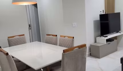 Lindo apartamento todo reformado com 60m². Apto com todos os moveis planejados italinea novos.