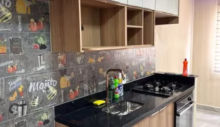 Lindo apartamento semi mobiliado recém reformado com fino padrão de acabamento.