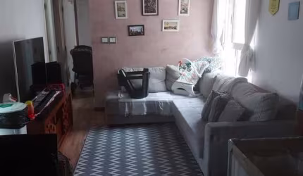 Apartamento Reformado com 3 dormitórios na Vila das Mercês/SP!!