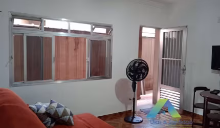 CASA COM 3 DORMITÓRIOS, EXCELENTE OPORTUNIDADE PARA RENDA NA CURSINO/SP!