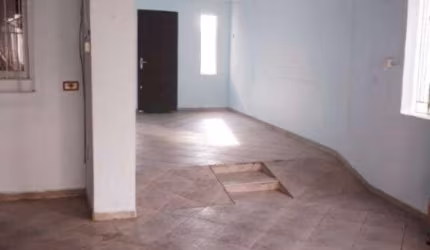 Lindo sobrado com 4 dormitórios com 3 vagas de garagem com localização privilegiada.