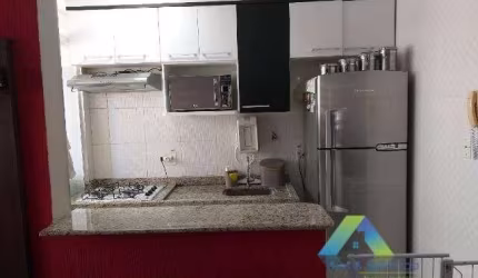 Lindo Apartamento com 2 dormitórios, 1 vaga excelente localização com facil acesso a comércios e principais avenidas
