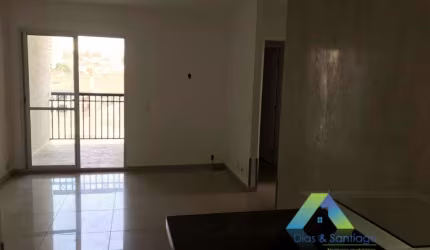 Apartamento todo reformado a poucos minutos do Aeroporto com excelente localização 3 dormitórios, 1 vaga , lazer completo excelente valor!