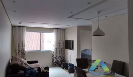 Apartamento com 2 dormitórios, sala 2 ambientes, 1 vaga com excelente localização e valor !