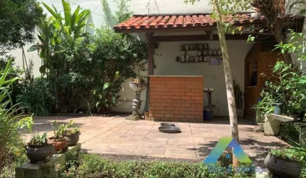 OPORTUNIDADE DE MORAR EM INDIANAPOLIS EXCELENTE CASA 4 DORMITORIOS, 2 VAGAS ESPAÇO GOURMET OTIMO VALOR !