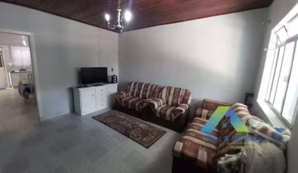 SANTO ANDRÉ excelente casa 120 metros, 3 dormitórios, 2 vagas ótima localização e valor  !!!