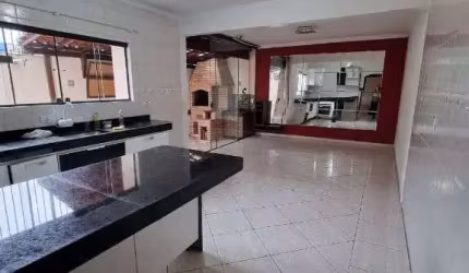 JARDIM DO MAR Lindo Sobrado 175 metros, 3 dormitórios, espaço gourmet, 2 vagas com ótima localização e valor !!!