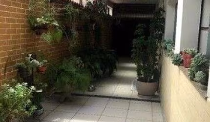 MOOCA Sobrado com Edícula, 300 METROS, 3 dormitórios, 1 suíte, com fácil ótima localização e valor  !!!