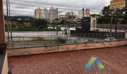 São Bernardo Do Campo Casa 300 metros, com EDICULA , 2 dormitórios, 2 vagas ótima localização e valor !!!