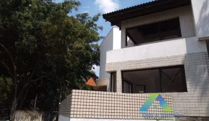 MORUMBI SOBRADO ALTO PADRÃO 800 metros, 4 dormitórios, 3 suítes, 4 salas, 8 vagas com ótima localização e valor !!!