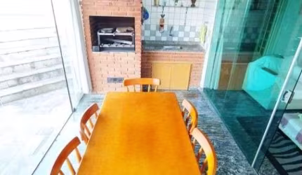 COBERTURA 167 M² 3 dormitórios sendo 1 suíte, 2 vagas, a poucos minutos da estação do metro Sacomã, com ótimo valor e localização !!!