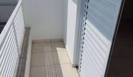 SANTO ANDRÉ Apartamento 53M², 2 dormitórios, 1 vaga com ótima localização e valor !!!
