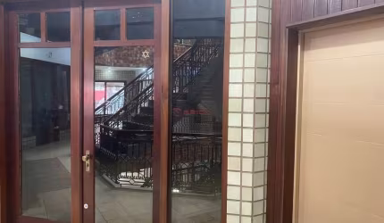 Sala comercial para alugar na Rua Francisco Sá, 39, Várzea, Teresópolis, 60 m2 por R$ 1.300
