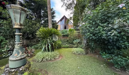 Casa em condomínio fechado com 4 quartos à venda na Rua Euclides da Cunha, 100, Carlos Guinle, Teresópolis, 200 m2 por R$ 900.000