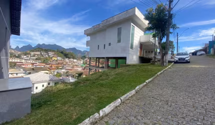 Terreno em condomínio fechado à venda na Rua João Queiroz, 998, Tijuca, Teresópolis, 250 m2 por R$ 240.000