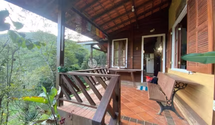 Casa com 2 quartos à venda na Estrada Cana do Reino, 100, Vieira, Teresópolis, 70 m2 por R$ 350.000