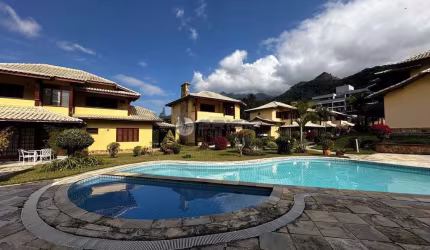 Casa em condomínio fechado com 4 quartos à venda na Rua Adhemar Rizzi Lippi, 1207, Alto, Teresópolis, 187 m2 por R$ 1.390.000