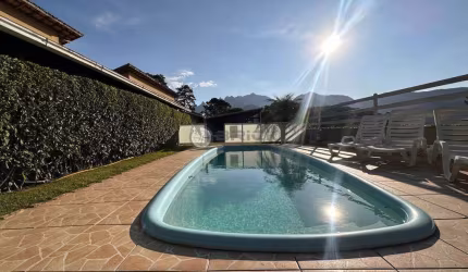 Casa em condomínio fechado com 2 quartos à venda na Rua Pará, 247, Araras, Teresópolis, 70 m2 por R$ 370.000