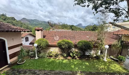 Casa em condomínio fechado com 3 quartos à venda na Rua Oscar José da Silva, 500, Panorama, Teresópolis, 150 m2 por R$ 770.000