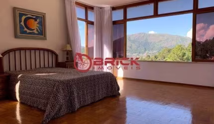 Casa com 4 quartos à venda na Rua Luiz Batista Lópes, 355, Iucas, Teresópolis, 370 m2 por R$ 1.250.000