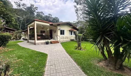 Casa em condomínio fechado com 4 quartos à venda na Estrada RJ-130, 100, Albuquerque, Teresópolis, 298 m2 por R$ 1.570.000