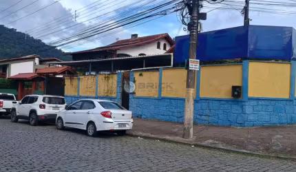 Prédio Comercial para venda e locação, 300m² no Alto - Teresópolis/RJ.