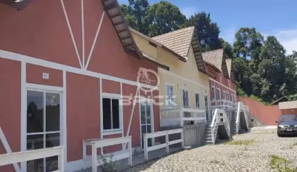 Casa em condomínio fechado com 3 quartos à venda na Estrada Arakem, 145, Granja Guarani, Teresópolis, 179 m2 por R$ 530.000
