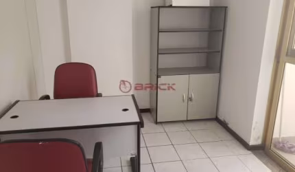Sala comercial à venda na Rua Prefeito Sebastião Teixeira, 200, Várzea, Teresópolis, 40 m2 por R$ 300.000