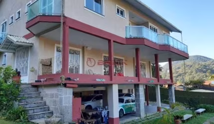 Casa com 9 quartos à venda na Rua Castro Alves, 852, Carlos Guinle, Teresópolis, 320 m2 por R$ 1.600.000