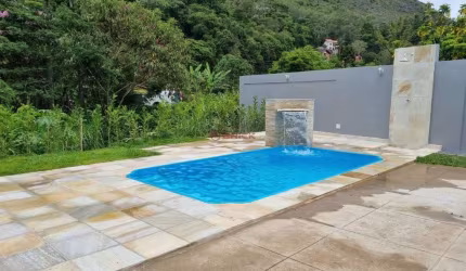 Casa em condomínio fechado com 3 quartos à venda na Estrada Antônio Carvalho Ventura, 180, Albuquerque, Teresópolis, 136 m2 por R$ 1.100.000