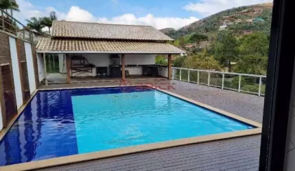 Casa com 5 quartos à venda na Estrada Doutor Rogério de Moura Estevão, 1400, Albuquerque, Teresópolis, 300 m2 por R$ 1.290.000