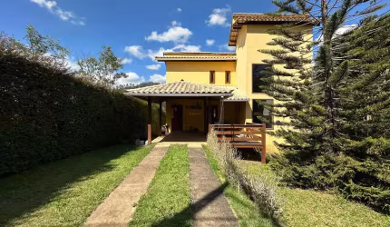 Casa em condomínio fechado com 2 quartos à venda na Estrada Alegria, 1502, Sebastiana, Teresópolis, 127 m2 por R$ 520.000