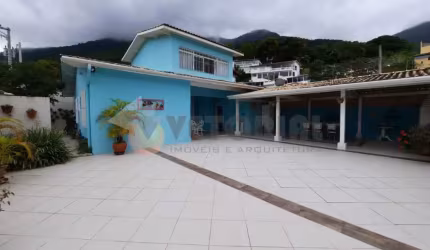 Casa com 3 Dormitórios, S F Praia  São Sebastião  SP