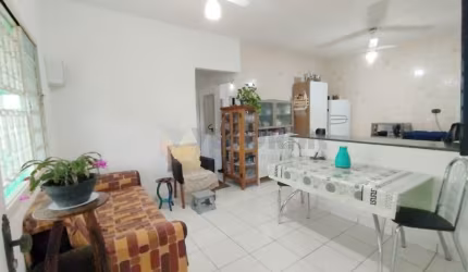 Casa com 2 Dormitórios, Centro  Caraguatatuba SP