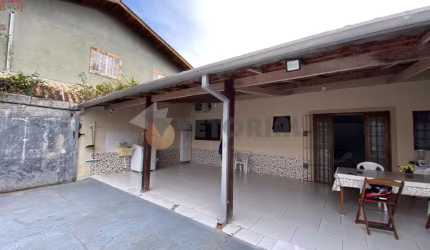 Casa com 4 Dormitórios, Martim de Sá  Caraguatatuba SP