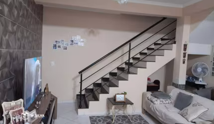 Casa em Bairro à venda, 3 quartos, 1 suíte, 2 vagas, Centro - Indaiatuba/SP