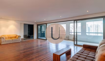 Apartamento 4 dts, 3 vagas Morumbi
