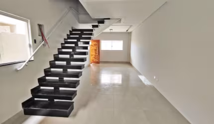 Sobrado Pronto Para Morar, Vista aoMar da sacada frente rua, A  50m² da Praia, Piscina, 2 Vagas, 3 suítes, No Bairro Vila Assunção Praia GrandeSP   Praia Grande