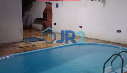 Apartamento com Piscina - do  Lado Colégio EVOLUÇÃO
