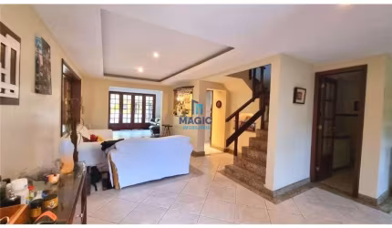 Casa com 7 dormitórios à venda com 300 m² por R$ 1.499.999,00 no Anil Jacarepaguá, Rio de Janeiro / RJ.