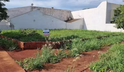 Terreno à venda por R$ 280.000,00 no Jardim Três Lagoas, em Maringá-PR